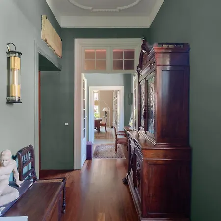 Emanuela - Vatican Apartment